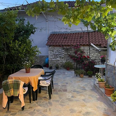 Luigi Guest House Gjirokastër Exteriér fotografie