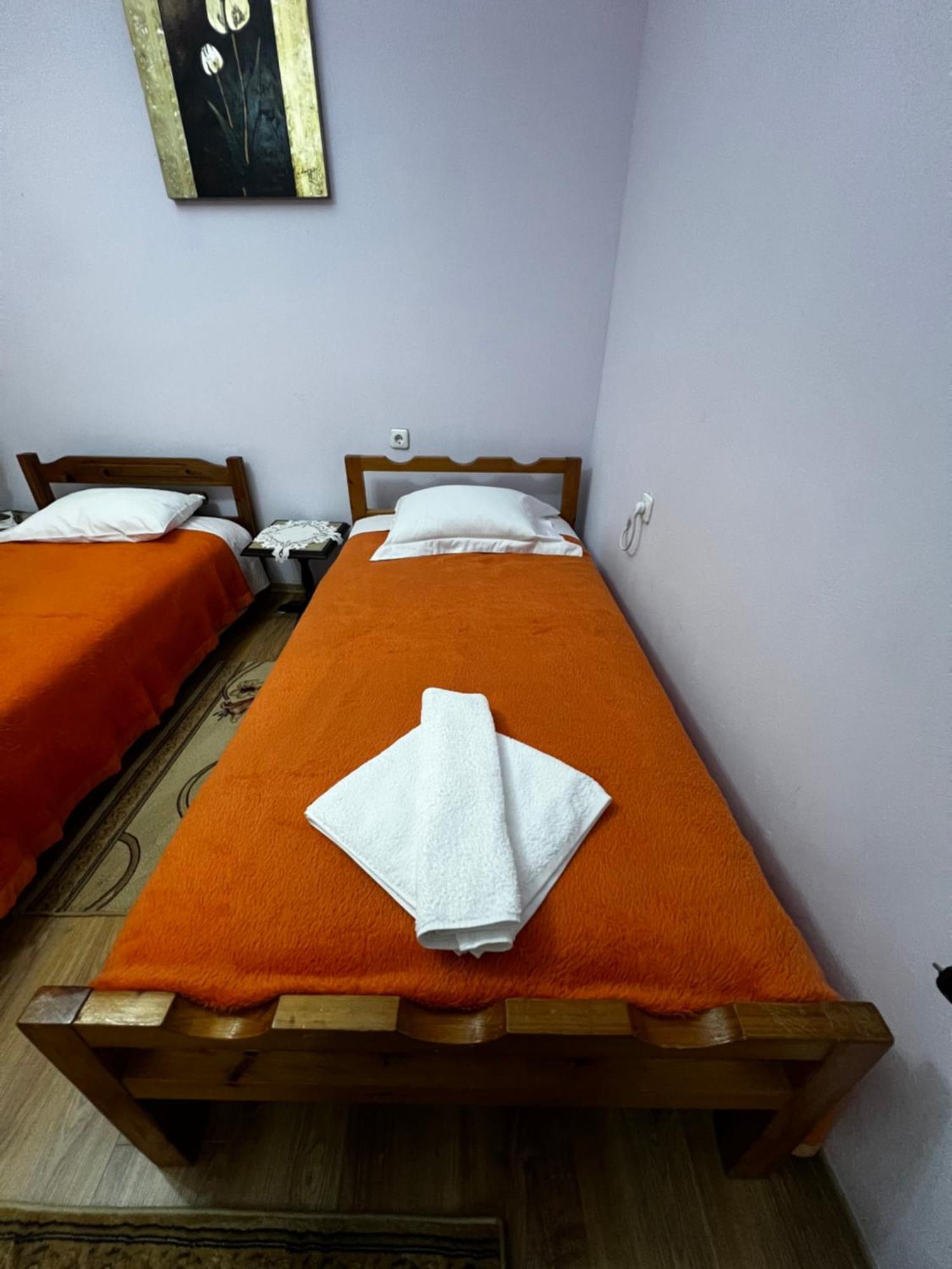 Luigi Guest House Gjirokastër Exteriér fotografie