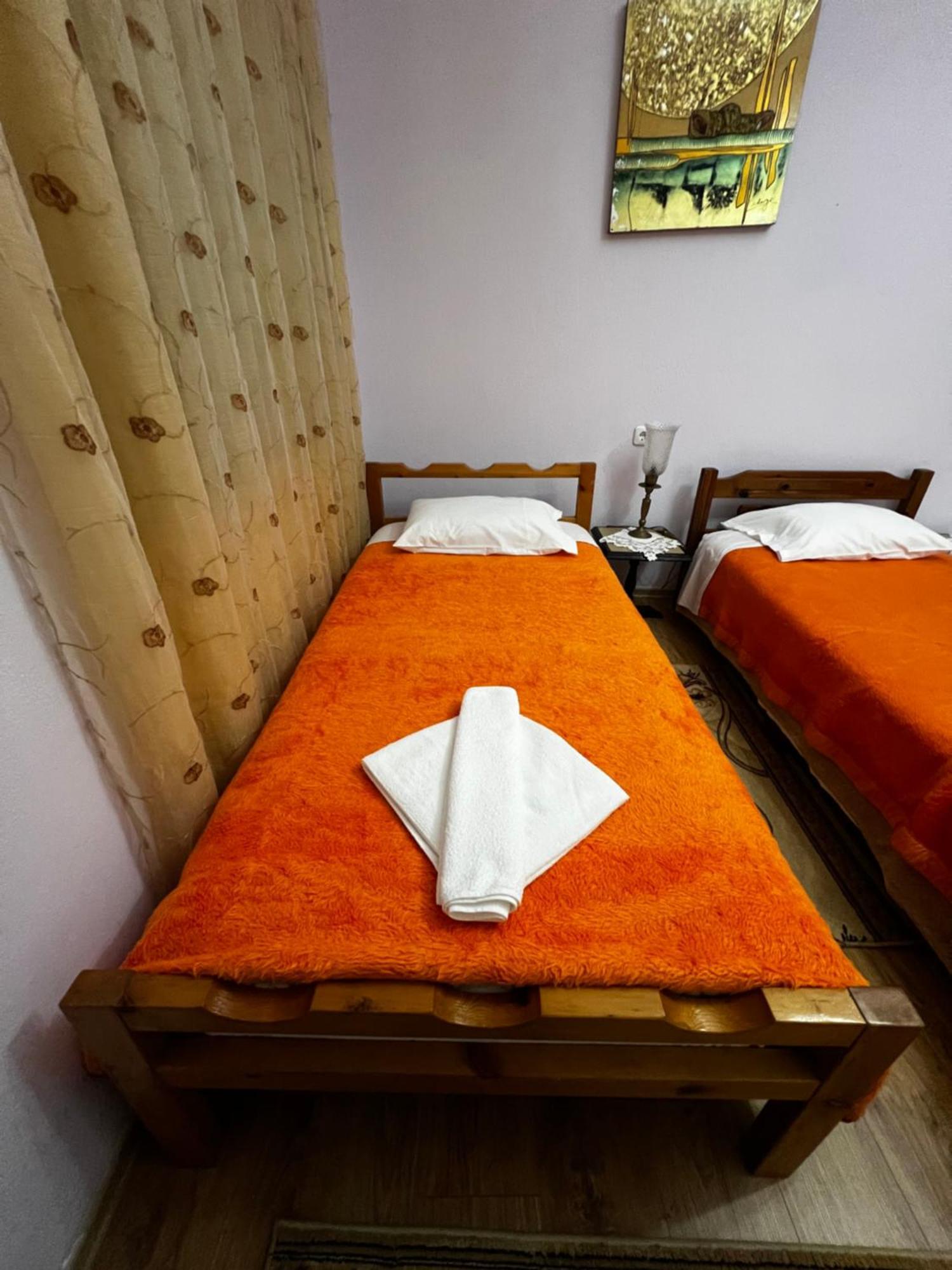 Luigi Guest House Gjirokastër Exteriér fotografie