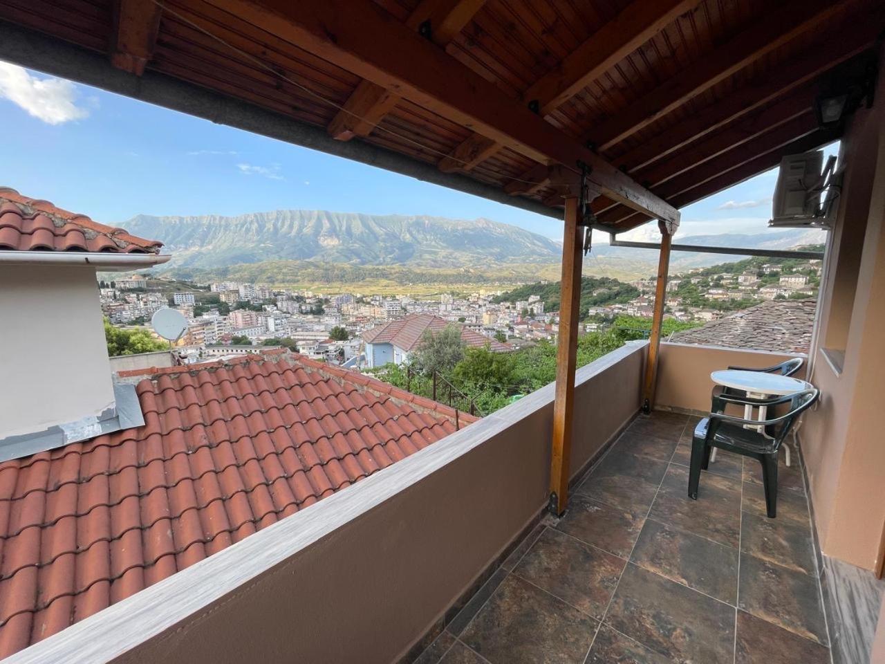 Luigi Guest House Gjirokastër Exteriér fotografie